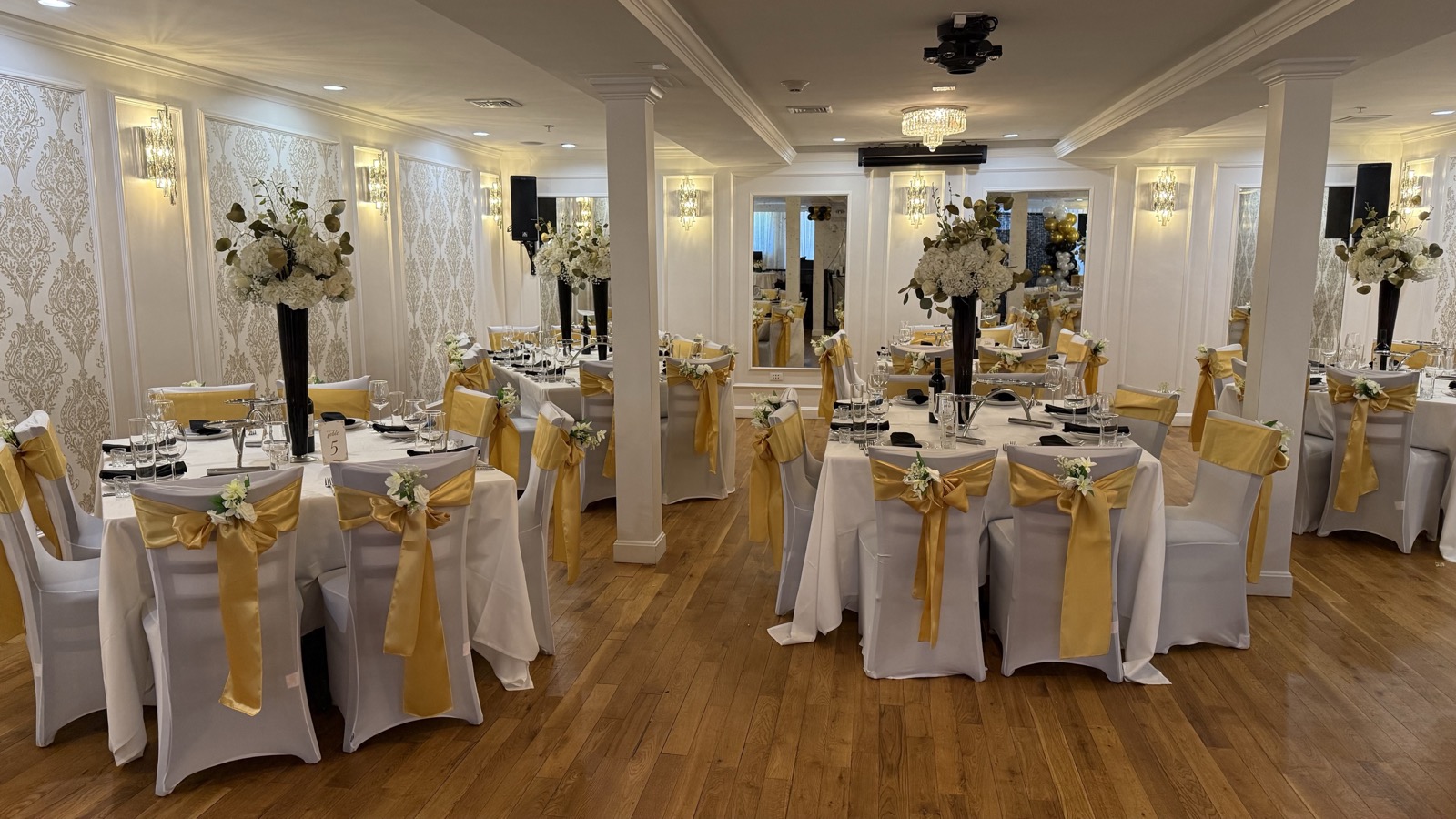 Special occasion dining experience